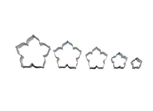 Lilies – cookie cutter set (5 pcs), stainless steel