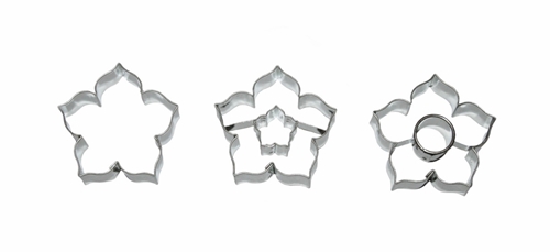 Lilie II. – Set von Ausstechformen (3 St.), Weißblech